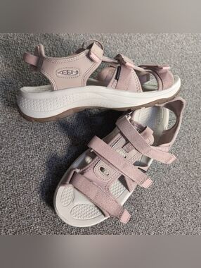 KEEN Astoria West Open‎ Toe Sandals - Dusky Rose Women's Size 10